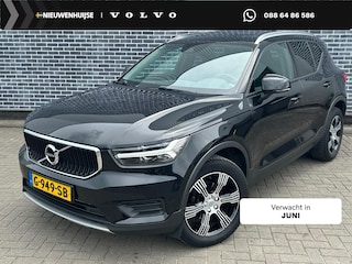 Volvo XC40 1.5 T3 Momentum Pro | Trekhaak | Panoramadak | Achteruitrijcamera | Parkeersensoren | Navigatie | Apple Carplay | Android Auto | Stoelverwarming | Climate Control