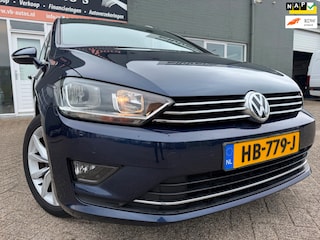 Volkswagen Golf Sportsvan 1.2 TSI Business Edition van 2de Eig met trekhaak en navigatie en App connect en cruise controle