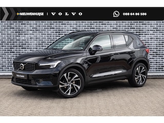 Volvo XC40 1.5 T2 Plus Dark | Achteruitrijcamera | Parkeersensoren | Harman Kardon Audio | Keyless Entry | Elektrische Achterklep | Elektrisch Verstelbare Voorstoelen | Stoelverwarming | Navigatie | Apple Carplay | Android Auto