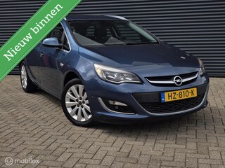 Opel Astra Sports Tourer 1.4 Turbo Business +