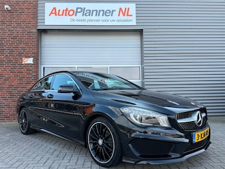 Mercedes-Benz CLA 180 CDI AMG Line! Alcantara! Navi!