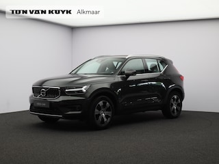 Volvo XC40 2.0 T4 190PK Inscription / Trekhaak / Lederen Bekleding / Stoelverwarming / Keyless / Parkeercamera / Park Assist V+A /