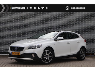 Volvo V40 1.6 T4 Ocean Race | Trekhaak | Panoramadak | Achteruitrijcamera | Parkeersensoren | Lederen Bekleding | Stoelverwarming | Bi-Xenon Adaptief | Navigatie | High Performance Audio