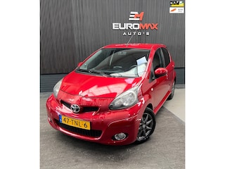 Toyota Aygo 1.0-12V Dynamic Navigator - 1e Eigenaar - NAP - NAV - Airco.