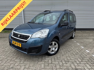 Peugeot Partner 1.2 PureTech Allure,Parkeersensoren,cruisecontrol,trekhaak,Navigatie/bluetooth,