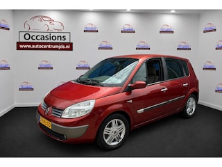 Renault Scénic 2.0-16V Privilège Luxe