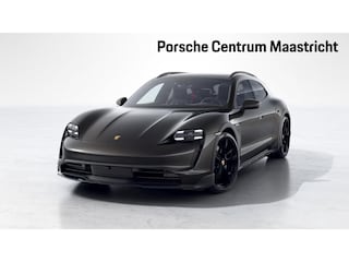 Porsche Taycan 4