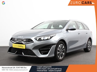 Kia Ceed Sportswagon 1.6 GDI PHEV DynamicLine Automaat Climate control Keyless Cruise control LED Parkeersensoren achter Camera Stuur verwarming Stoel verwarming Apple Carplay/ Andriod Auto