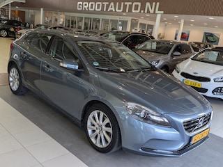 Volvo V40 1.6 T2 Momentum Airco, Cruise Control, Stuurbekrachtiging