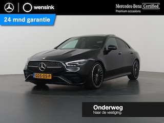 Mercedes-Benz CLA 180 Star Edition AMG Line | Night | Panoramadak | Keyless | 19" lichtmetalen velgen |