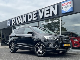 Ford Kuga 1.5 EcoBoost Vignale iAWD 176pk/129kW Automaat | Full Options | Panoramadak | Afn. trekhaak | Luxury Pack | Technology Pack | Driver Assistance Pack | etc. etc.
