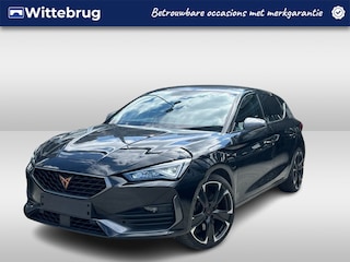 Cupra Leon 1.4 TSI eHybrid 245pk PHEV Performance DSG Automaat Kuipstoelen / 19"LM velgen / Navigatie / App-Connect / Performance TRANS