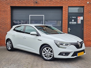 Renault Mégane 1.2 TCe Zen Navi Cruise PDC Bluetooth