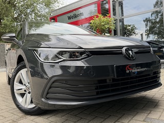 Volkswagen Golf 1.0 TSI CARPLAY/ RADAR/ LED/ MASSAGE/ PRIVACY GLAS  *!*