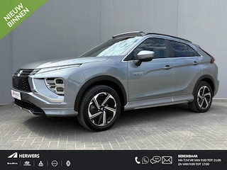 Mitsubishi Eclipse Cross 2.4 PHEV Instyle / Fabrieksgarantie t/m 06-2029 / Dealer Onderhouden / Trekhaak (1.500KG) / Schuif-/Kanteldak / Lederen Bekleding / Navigatie / Apple Carplay/Android Auto /