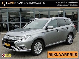 Mitsubishi Outlander 2.4 Phev Instyle | Rijklaarprijs | NL-Auto | Trekhaak | Navi | Leer