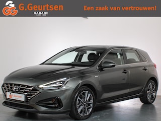 Hyundai i30 1.5 T-GDi 160PK MHEV Premium Sky Panoramadak, Stoelverwarming, Stuurverwarming,