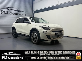 Fiat 600 1.2 Hybrid 145PK Urban - Wit leer - Elek. Achterklep - ACC - Dodehoek