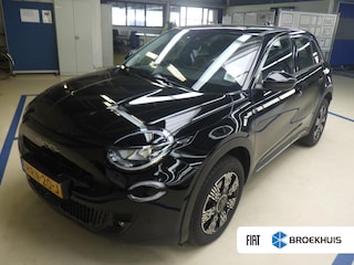 Fiat 600 1.2 Hybrid Urban | Pack Style + Winter + Comfort | Navigatie | Achteruitrijcamera | Stoelverwarming | Climate Control | !!