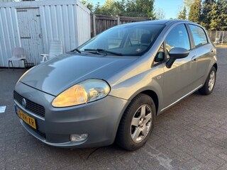 Fiat Punto 1.4-16V YOUNG