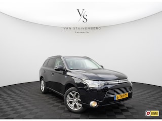 Mitsubishi Outlander 2.0 PHEV instyle LEDER TREKHAAK PANORAMADAK