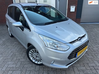 Ford B-MAX 1.0 EcoBoost Titanium / Navi / Camera / PDC / Clima / Cruise
