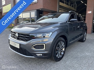 Volkswagen T-Roc 1.5 TSI Sport LED*NAVI*CAMERA*ACC*CARPLAY*