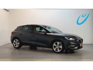 Seat Leon 1.5 TSI 150pk FR Business Intense Camera Stoelverwarming Adaptive Cruise Sfeerverlichting