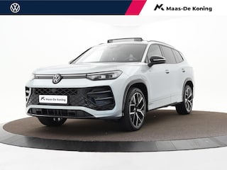 Volkswagen Tayron 1.5 204pk DSG eHybrid R-Line Edition · Panoramadak · 360 Camera · Inklap. Trekhaak · Matrix LED · Dodehoeksensor · Keyless · Garantie t/m 04-08-2029 of 100.000km