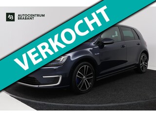 Volkswagen Golf 1.4 TSI GTE (TREKHAAK, NAVIGATIE, CARPLAY, CRUISE CONTROL, PARKEERSENSOREN)