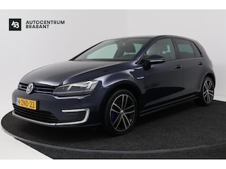 Volkswagen Golf 1.4 TSI GTE (TREKHAAK, NAVIGATIE, CARPLAY, CRUISE CONTROL, PARKEERSENSOREN)