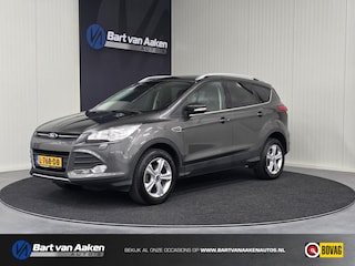 Ford Kuga 1.5i 150PK Trekhaak PDC Airco Winterpack
