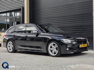 BMW 3-serie Touring 318i M-Sport | LEER | LED | STOELVERW. | NAP
