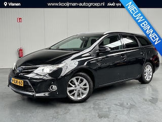 Toyota Auris Touring Sports 1.8 Hybrid Lease+