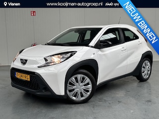 Toyota Aygo 1.0 VVT-i S-CVT Play Toyota Toyota aygo x