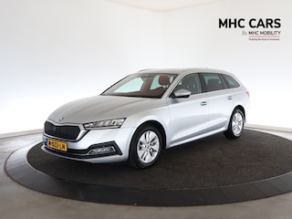 Skoda Octavia Combi 1.5 e-TSI Business Edition | Trekhaak | Navi | Clima |