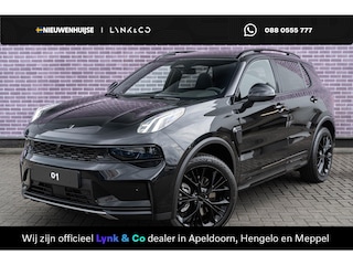 Lynk & Co 01 1.5 More PHEV | Panoramadak | Elektrisch/Schuifkanteldak | Adaptieve Cruise Control | 1800 kg trekvermogen | Dodehoekassistentie | Stoelverwarming | Stuurverwarming | Infinity Premium Audio Systeem | Apple Carplay/Android Auto | 360 graden Camera | 15,4 inch middendisplay | 20 inch lichtmetalen velgen | Lederen bekleding | Elektrisch bedienbare achterklep