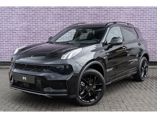 Lynk & Co 01 1.5 More PHEV | Panoramadak | Elektrisch/Schuifkanteldak | Adaptieve Cruise Control | 1800 kg trekvermogen | Dodehoekassistentie | Stoelverwarming | Stuurverwarming | Infinity Premium Audio Systeem | Apple Carplay/Android Auto | 360 graden Camera | 15,4 inch middendisplay | 20 inch lichtmetalen velgen | Lederen bekleding | Elektrisch bedienbare achterklep