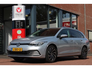 Volkswagen Golf Variant 1.0 eTSI Aut. *Life* | Trekhaak | Carplay | Adaptive Cruise & Climate Control | Massage Stoelen | PDC | Navigatie | Privacy | Bluetooth |