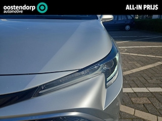 Toyota Corolla Touring Sports 2.0 Hybrid Business Sport Intro (Navigatie - Park.assist)