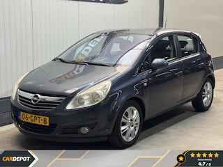 Opel Corsa 1.4-16V Cosmo Nette Wagen Airco