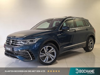 Volkswagen Tiguan 1.5 TSI R-Line Business+ | Panoramadak | Camera | Carplay | 2 zone airco