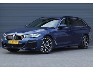 BMW 5-serie Touring 540i xDrive High Executive Harman Kardon / leder / memory / carplay