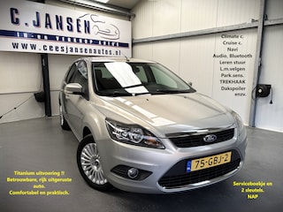 Ford Focus 1.6 Titanium Keurige auto. Achterspoiler