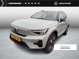 Volvo XC40 Single Motor Extended Range Plus 82 kWh | Trekhaak | Warmtepomp | Achteruitrijcamera | Parkeersensoren | Keyless Entry | Elektrische Achterklep | Cruise Control Adaptief | BLIS | Navigatie Google Maps | Apple Carplay | Android Auto