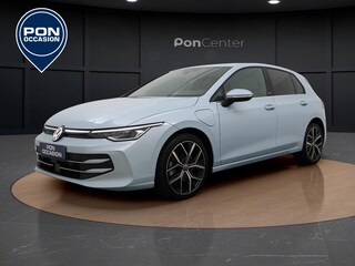 Volkswagen Golf 1.5 eHybrid 50 Edition | ERGO Stoel | Camera | Side Assist | ACC | Stuur-/Stoelverwarming | Spiegelpakket | Getint Glas | 18'' |