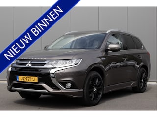 Mitsubishi Outlander 2.0 PHEV | 4WD | PANO | LEDER | 360 CAMERA | TREKHAAK