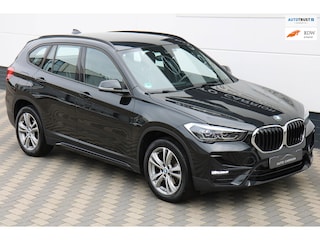 BMW X1 SDrive18i Executive Sport Line Ambient Light Navi LED