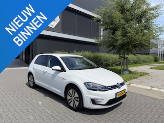 Volkswagen Golf Virtual Cockpit, Keyless, Camera
