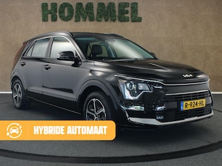 Kia Niro 1.6 GDi Dynamic Line - ORIGINEEL NEDERLANDSE AUTO - AFKOMSTIG VAN 1E EIGENAAR - VASTE TREKHAAK - TREKGEWICHT 1300 KG - NAVIGATIE - CLIMATE CONTROL - PARKEERSENSOREN VOOR/ ACHTER - 16 INCH LICHT METALEN VELGEN - CAMERA - ELEKTRISCH INKLAPBARE BUITENSPIEGELS